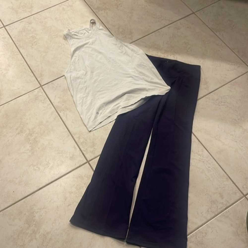 Lot of 2 athleta flare pants and racer back top M